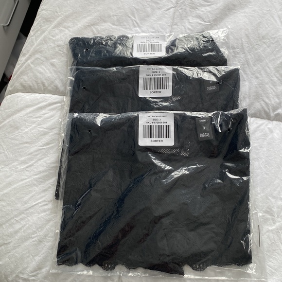 Torrid cheeky lace panties 3 panties - Picture 4 of 4